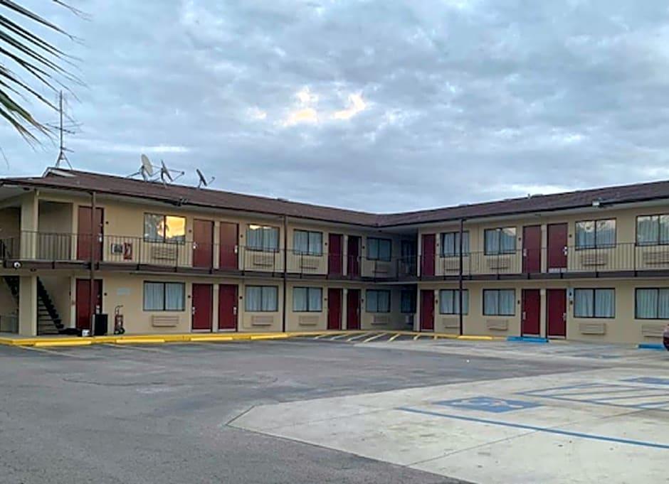 Red Roof Inn San Antonio E - Frost Bank Center Eksteriør billede